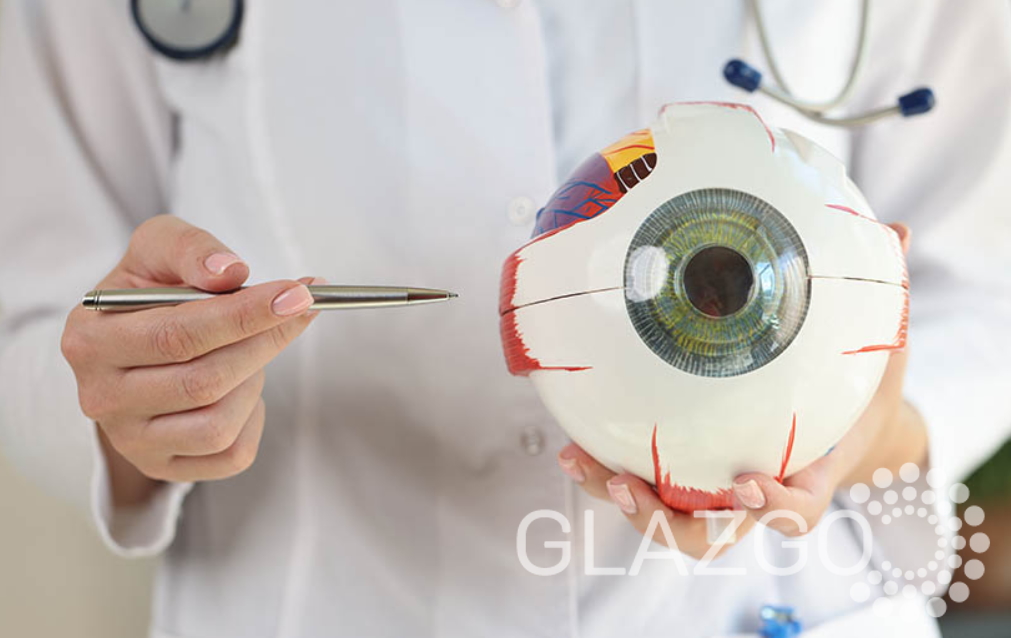 разрыв макулы сетчатки глаза лечение